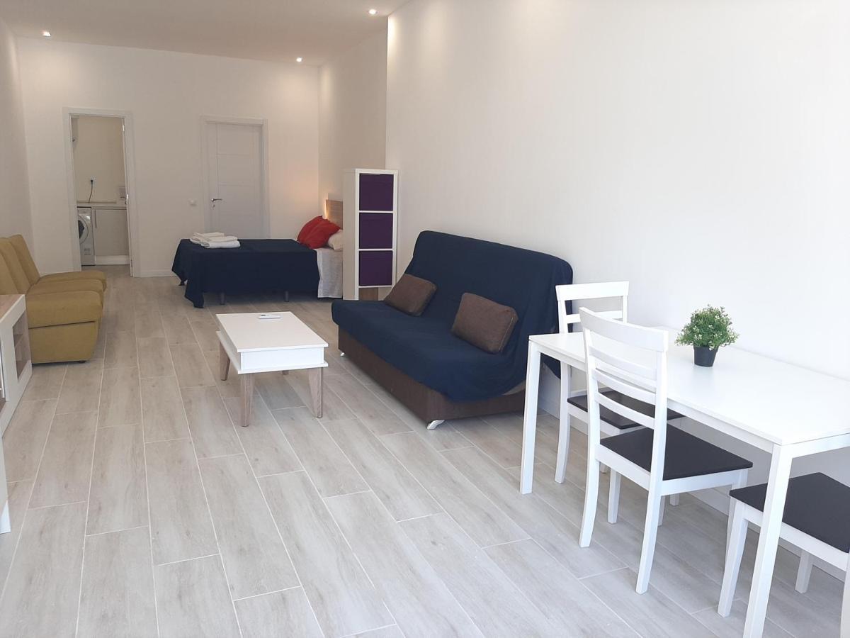 Malaga Velarde Centerアパートメント エクステリア 写真