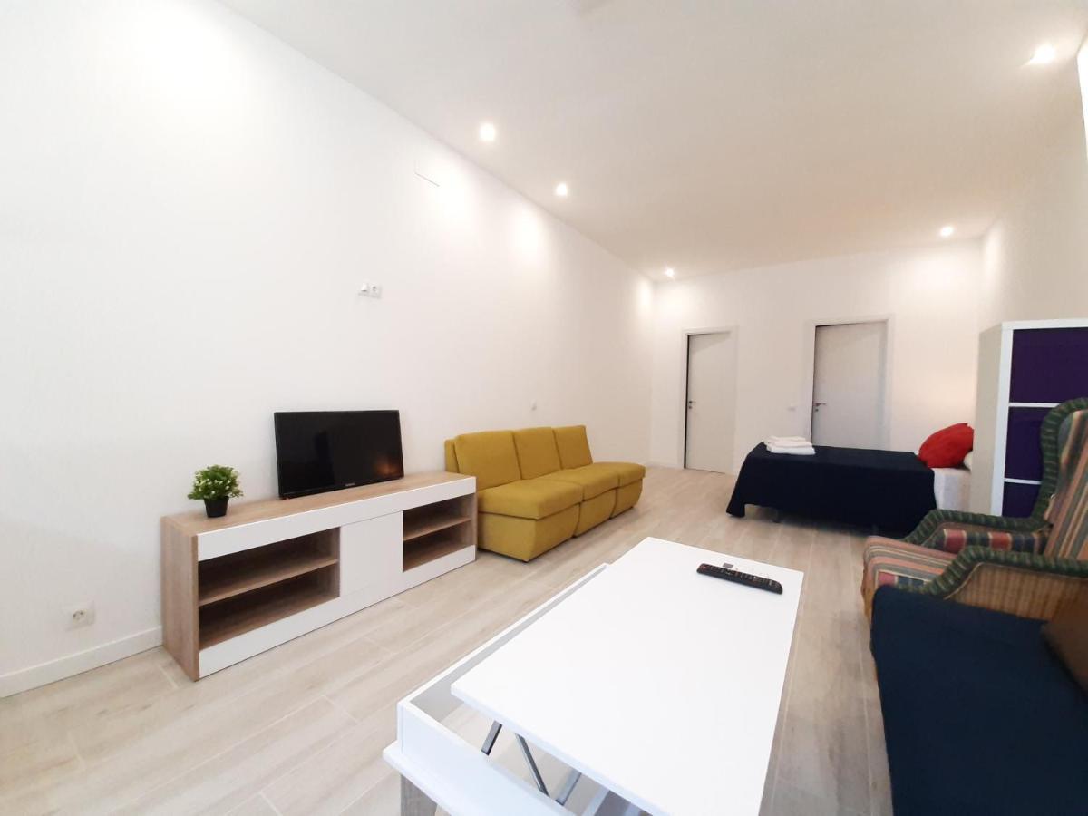Malaga Velarde Centerアパートメント エクステリア 写真